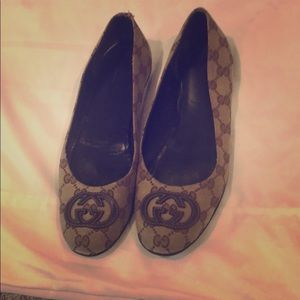 Vintage Gucci Flats.